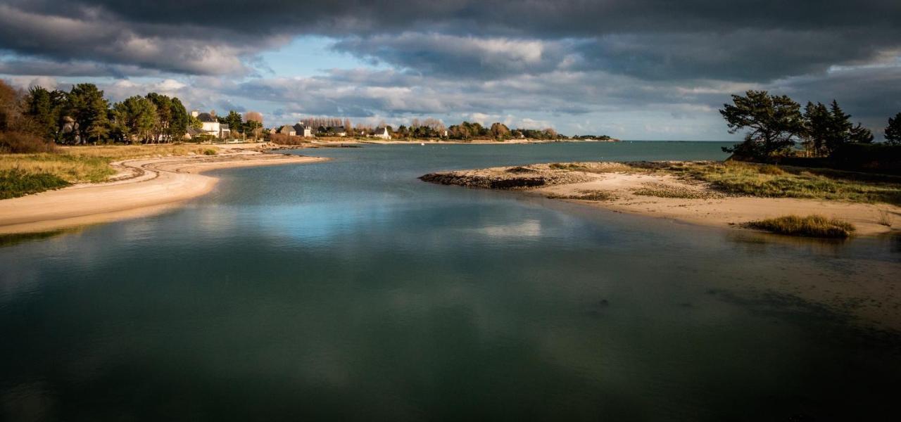 Maison Normande Proche De La Mer Et Des Commodites Quettehou Exterior foto