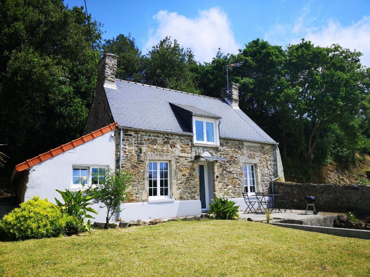Maison Normande Proche De La Mer Et Des Commodites Quettehou Exterior foto